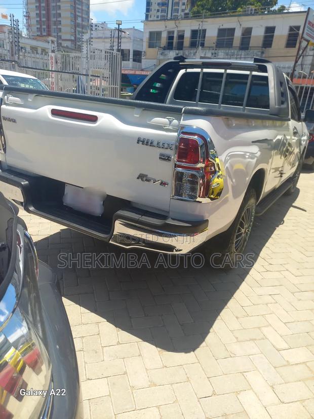Toyota Hilux Revo Single Cab Deisel 2.4 RWD 2020 White
