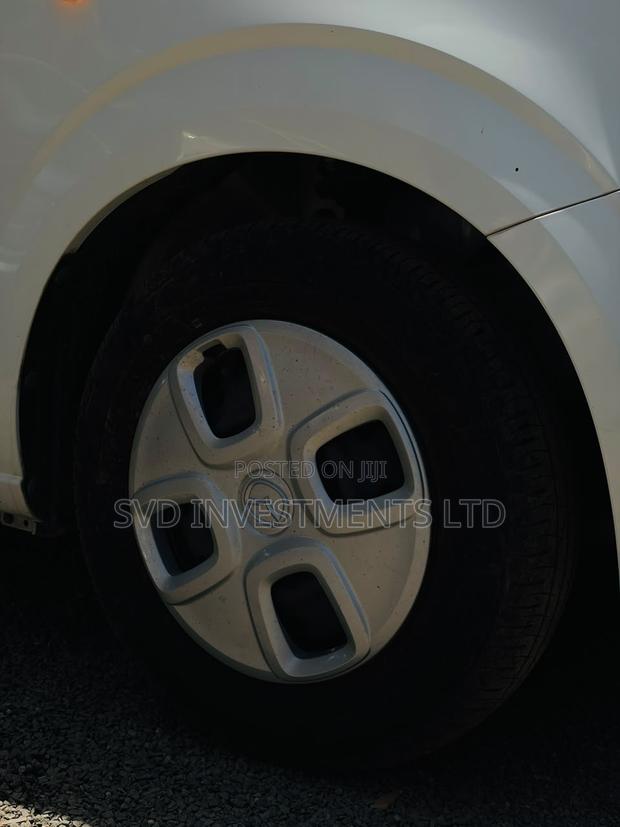 Mazda Carol 2020 White