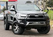 Toyota Hilux Revo Double Cab Deisel 2.8 AWD 2019 Off white for sale