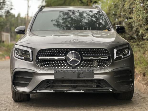 Mercedes-Benz GLB-Class GLB 200 2021 Gray