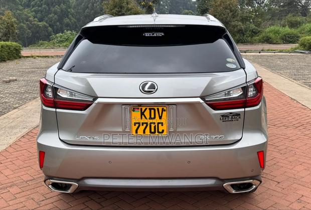 Lexus RX 2018 Silver