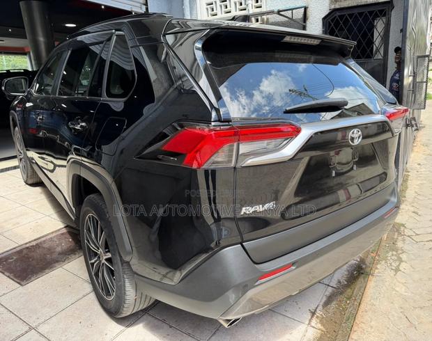 Toyota RAV4 2020 Black