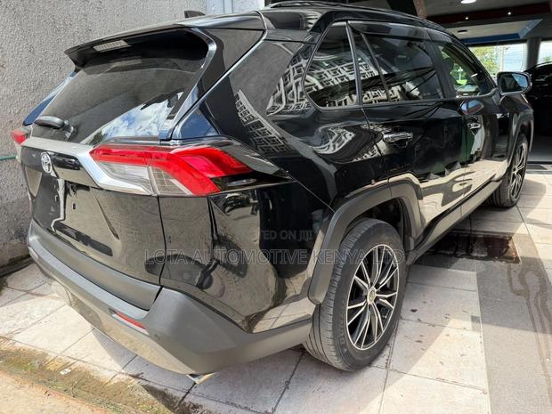 Toyota RAV4 2020 Black