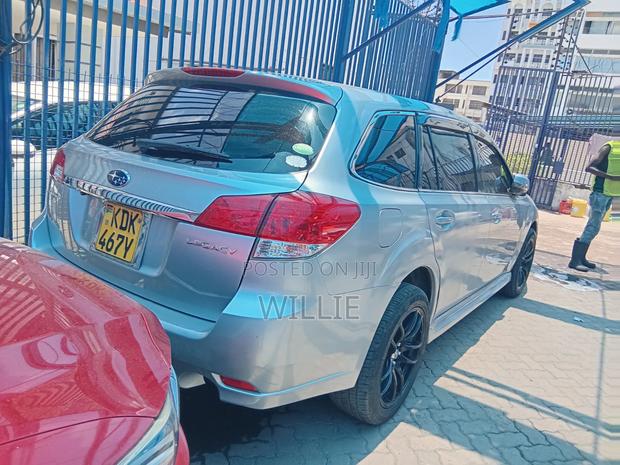 Subaru Legacy 2015 Silver