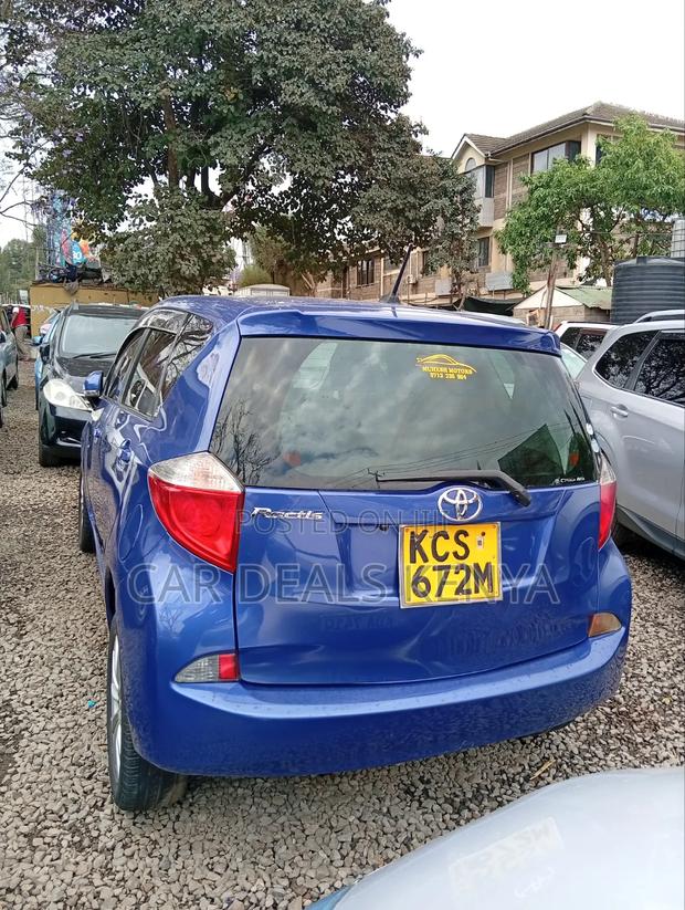 Toyota Ractis 1.5 FWD 2012 Blue
