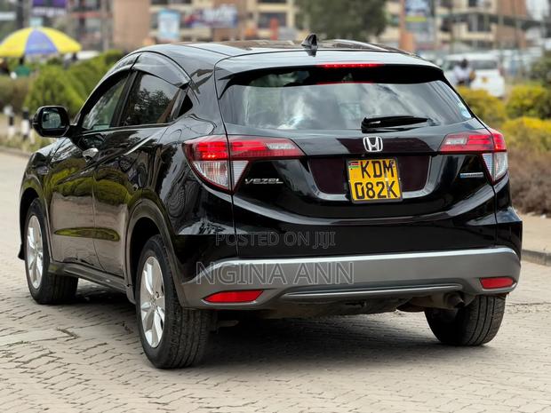 Honda Vezel 2015 Black