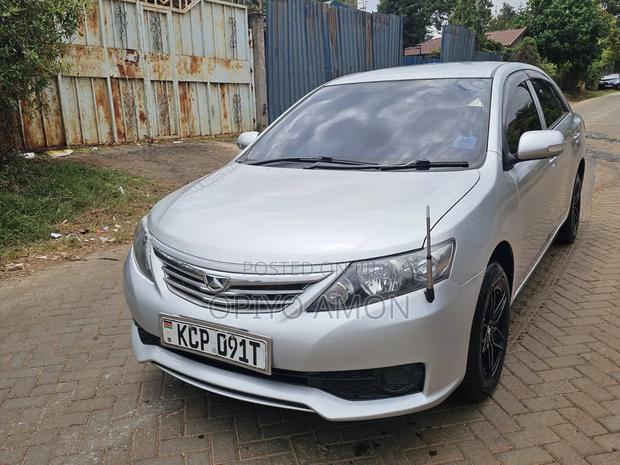 Toyota Allion 2010 Silver
