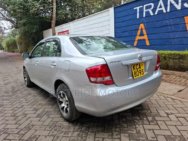 Toyota Axio 1.5 X 2WD 2009 Silver