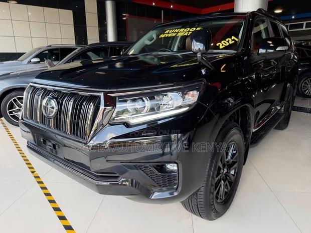 Toyota Land Cruiser Prado 2.7 2021 Black