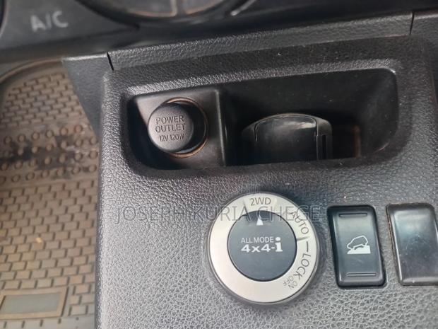 Nissan X-Trail 2010 Maroon