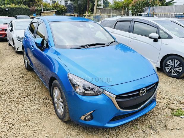 Mazda Demio 2018 Blue