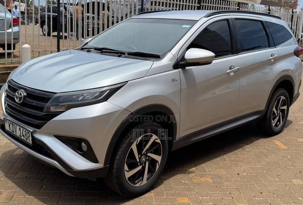 Mitsubishi Outlander 2.0 PHEV AWD 2016 Silver