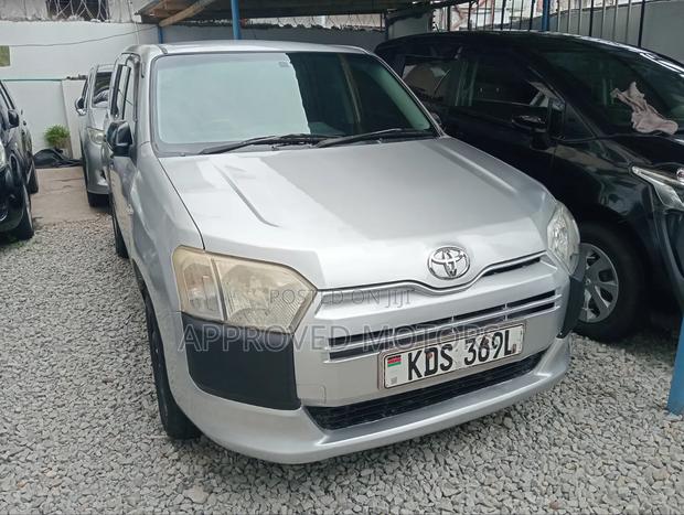 Toyota Probox 2016 Silver