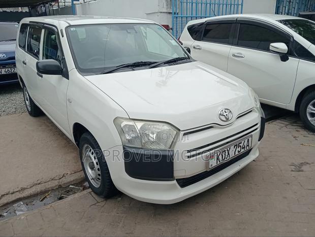 Toyota Probox 2018 White