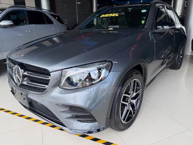 Mercedes-Benz GLC-Class 2019 Gray