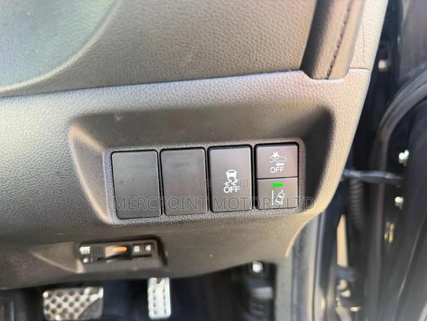 Honda Fit Shuttle 2019 Matt Black