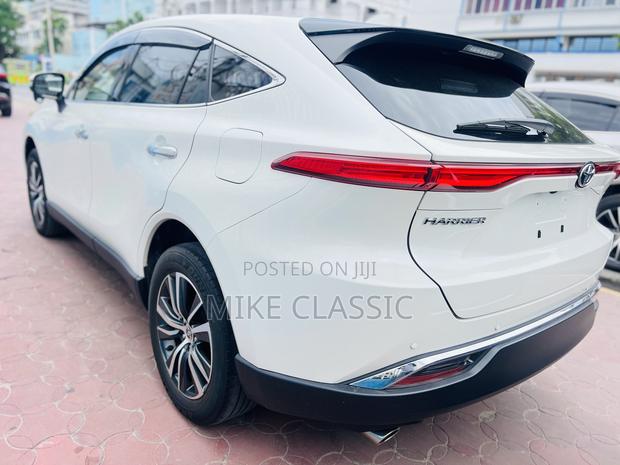 Toyota Harrier 2020 Pearl