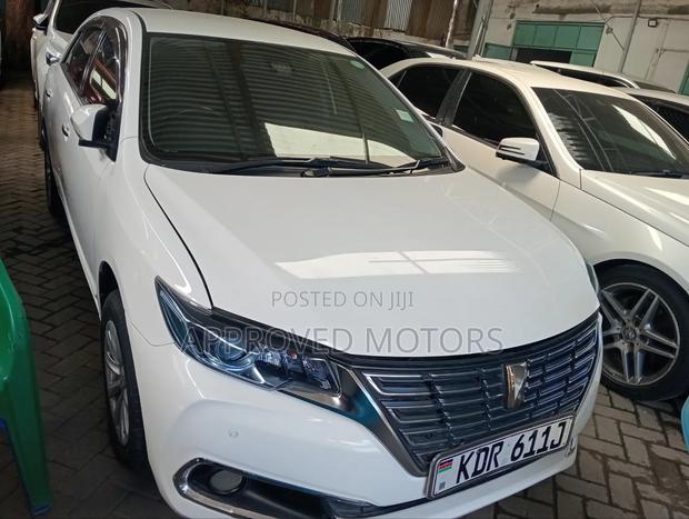 Toyota Premio 2017 White