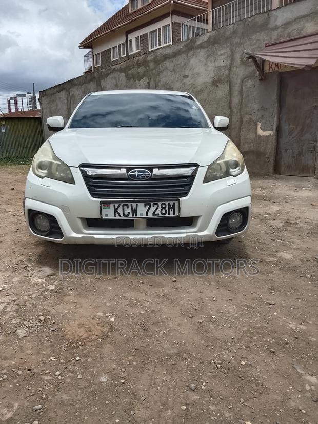 Subaru Outback 2013 White
