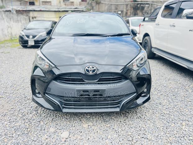 Toyota Yaris 2019 Black