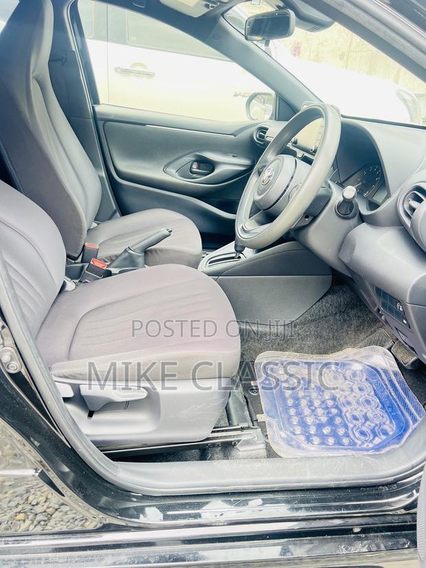 Toyota Yaris 2019 Black