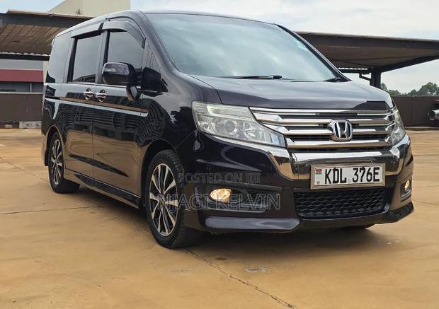 Honda Stepwgn 2015 Burgundy