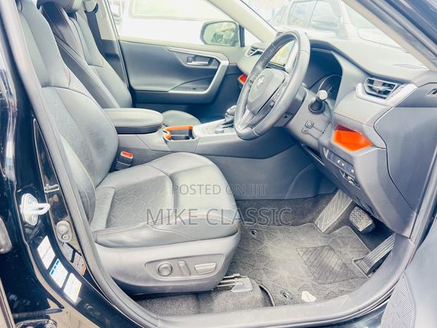 Toyota RAV4 2020 Black