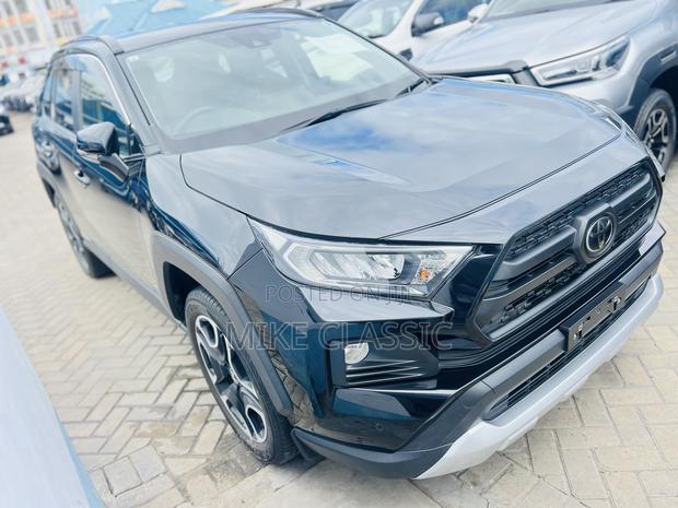 Toyota RAV4 2020 Black