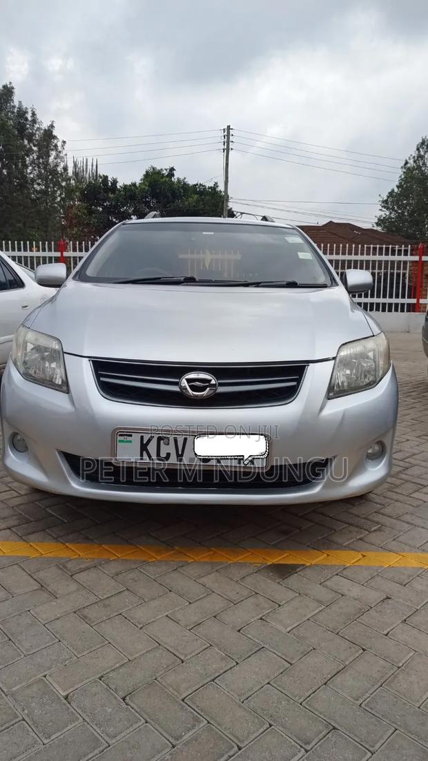 Toyota Corolla Fielder 2012 Silver