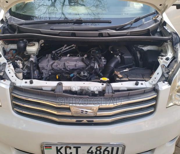 Toyota Noah 2011 White