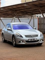 Nissan Skyline 2014 Silver for sale