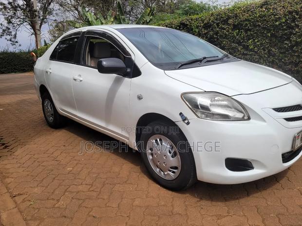 Toyota Belta 2007 White
