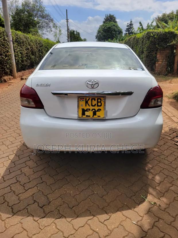 Toyota Belta 2007 White