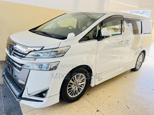 Toyota Vellfire 2019 Pearl