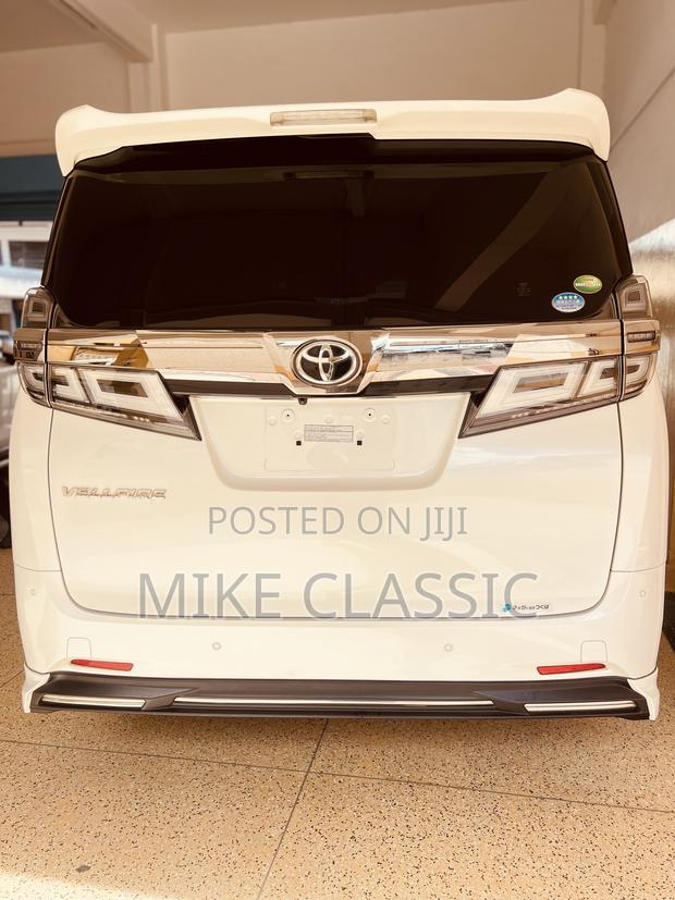 Toyota Vellfire 2019 Pearl