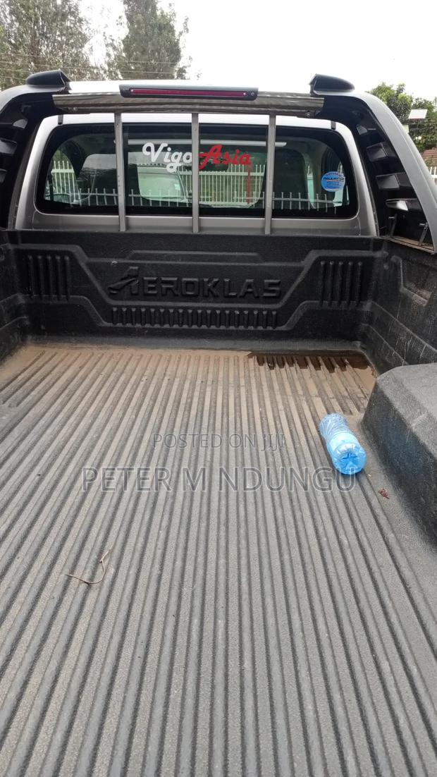 Toyota Hilux 2019 Silver