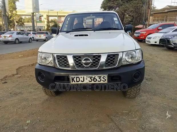 Nissan Patrol 2016 White