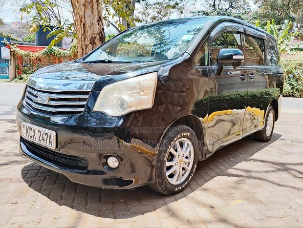 Toyota Noah 2013 Black