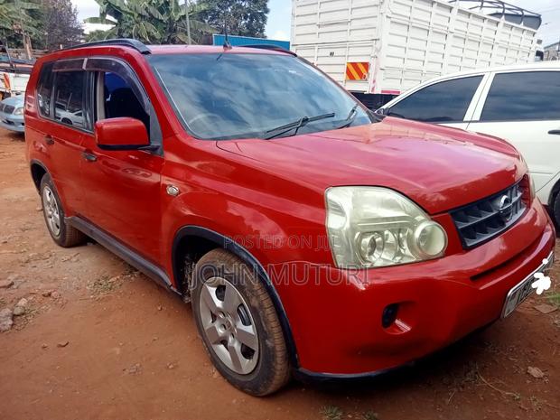 Nissan X-Trail 2008 Red