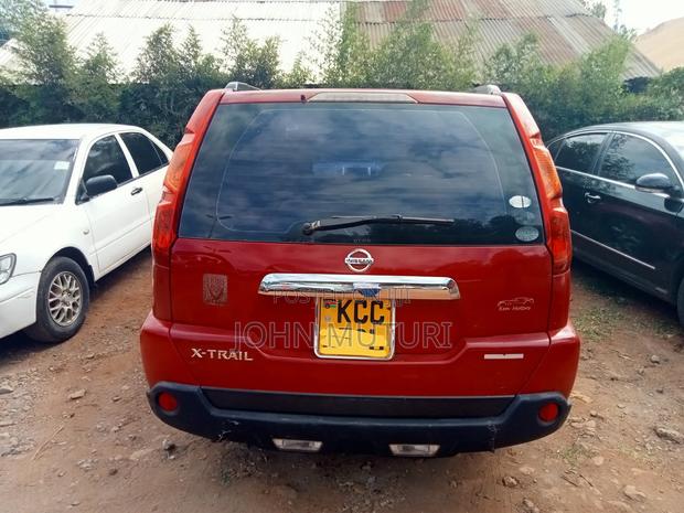 Nissan X-Trail 2008 Red