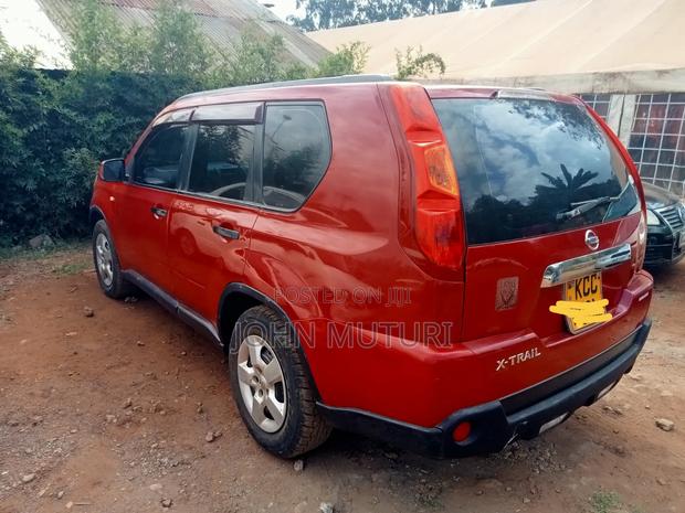 Nissan X-Trail 2008 Red