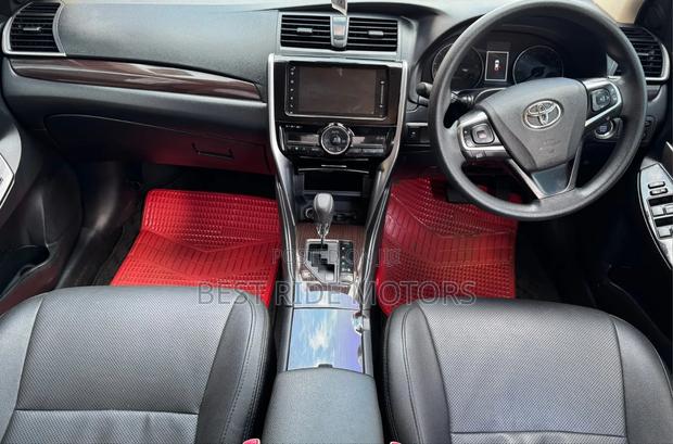 Toyota Premio 1.5 FWD 2018 White