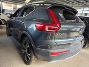 Volvo XC40 2018 Gray for sale