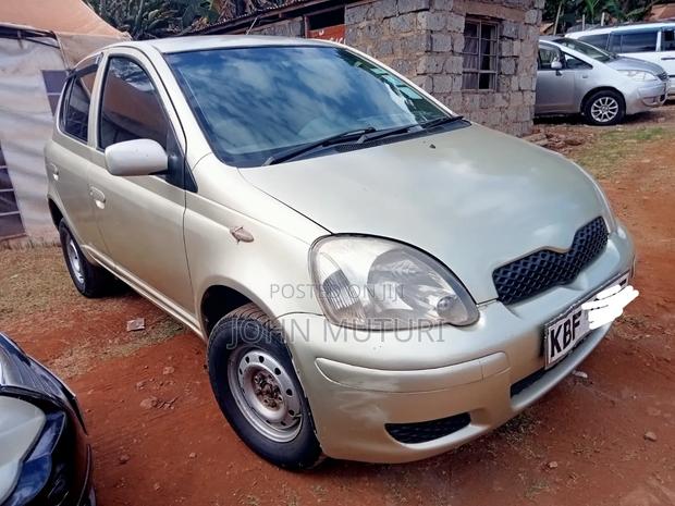 Toyota Vitz 2003 Gold