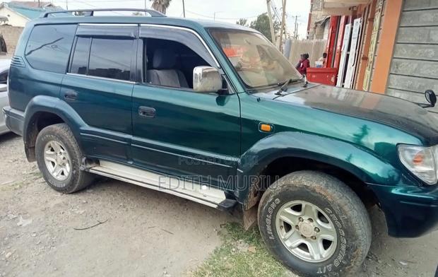 Toyota Land Cruiser Prado 2005 Green