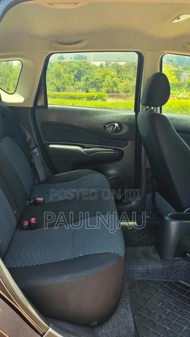 Nissan Note 2011