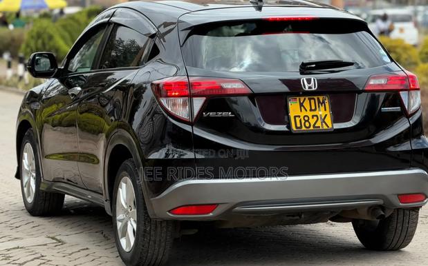 Honda Vezel 2015 Teal