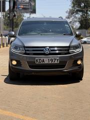 Volkswagen Tiguan 2015 Gray for sale