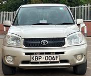 Toyota RAV4 2005 Gold for sale