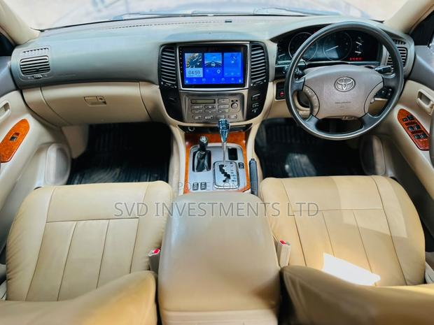 Toyota Land Cruiser 100 VX 4.7 V8 2005 Silver